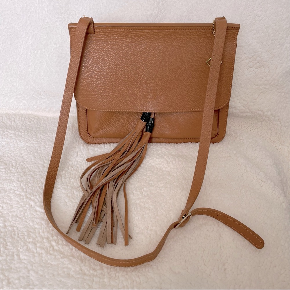 Vera Pelle Italian Leather Crossbody Bag